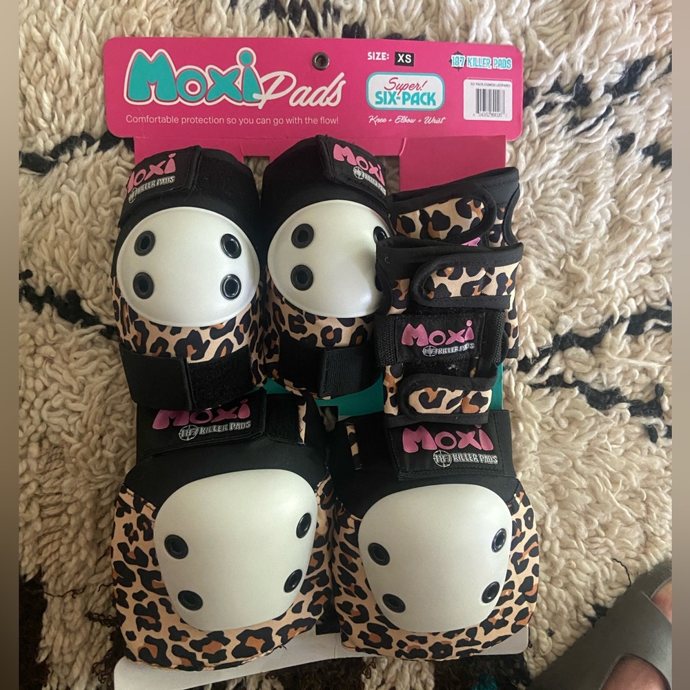 Moxi Pads Super Six Pack Knee Elbow and Wrist Pads Women’s Size XS